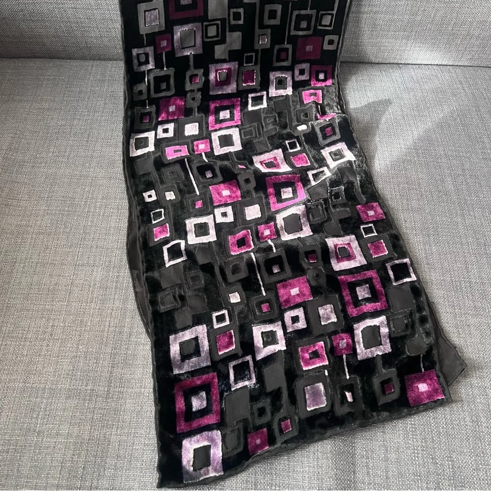 Silk and chenille black and purple scarf with geometric design lovely an…